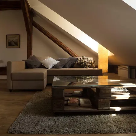 Apartmán Royal Vlasska